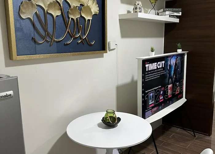 A King-size Bed At Air Residences Condo, Ayala Ave, Makati